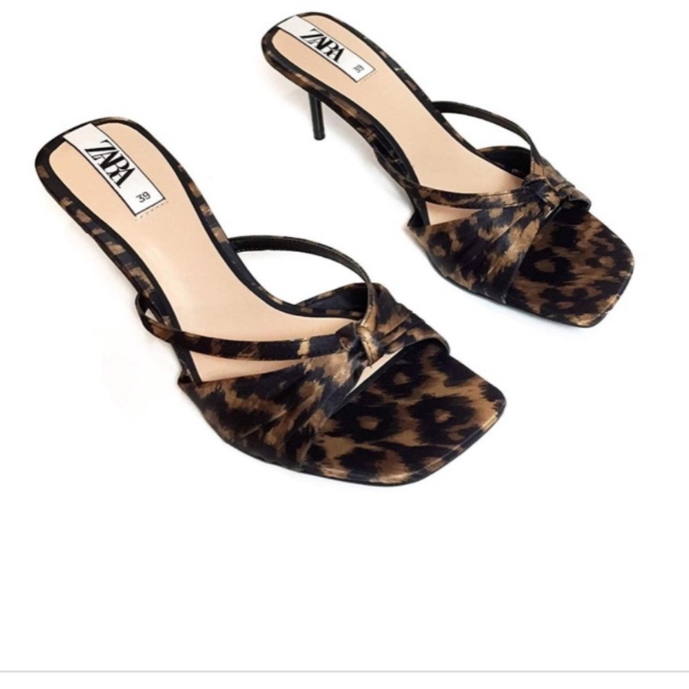 NWT Zara animal print sandals
